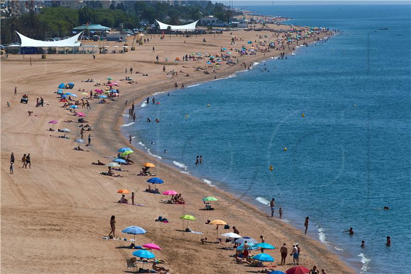 U Španjolskoj raste broj novooboljelih od koronavirusa