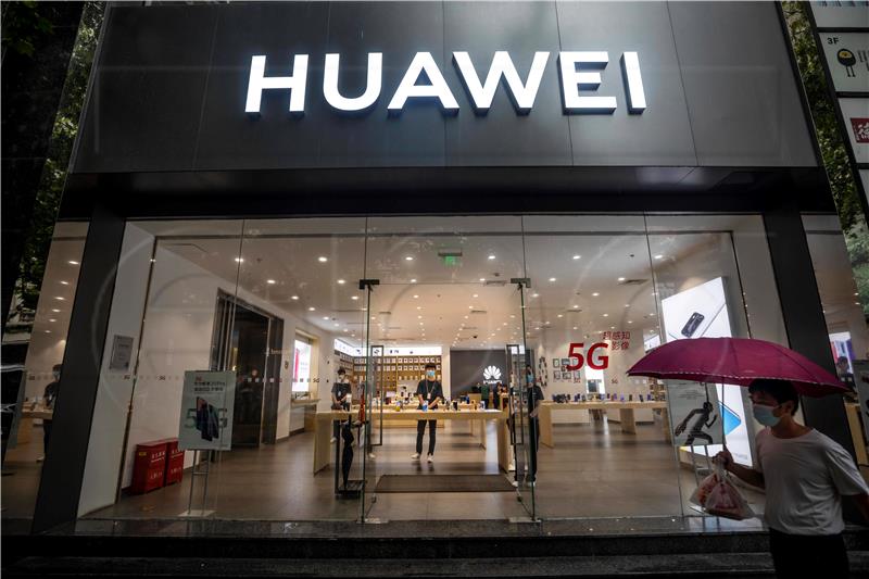 CHINA-BRITAIN HUAWEI BAN