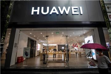 CHINA-BRITAIN HUAWEI BAN