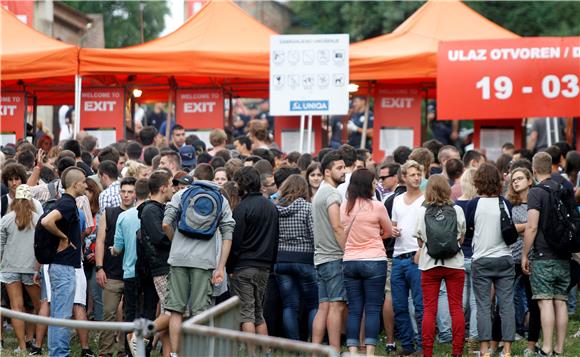 Organizatori zbog koronavirusa otkazuju vodeće srbijanske festivale