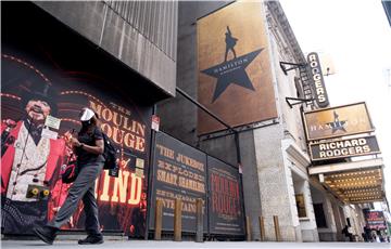 USA NEW YORK BROADWAY SHOWS CANCELLED