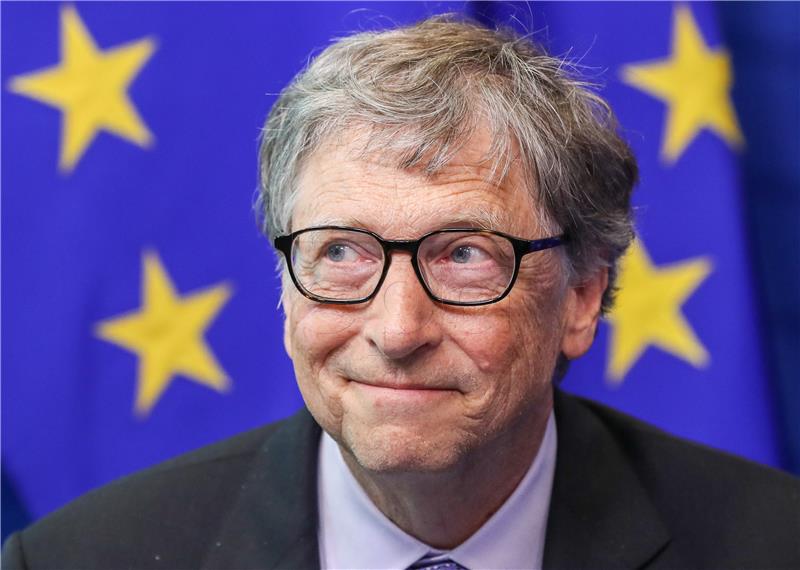 Bill Gates poziva na raspodjelu lijekova i cjepiva za covid-19 najpotrebitijima