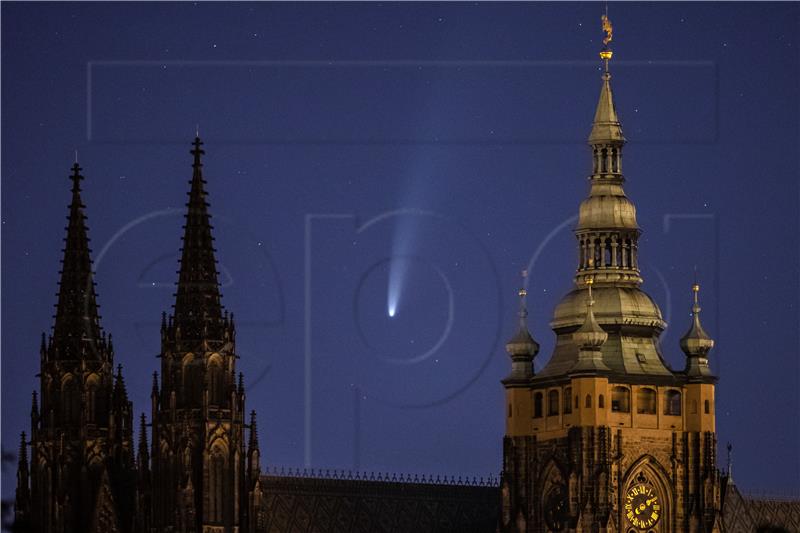 CZECH REPUBLIC NATURE COMET