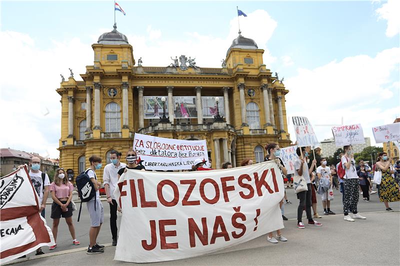 Prosvjed studenata Filozofskog fakulteta za slobodne institucije