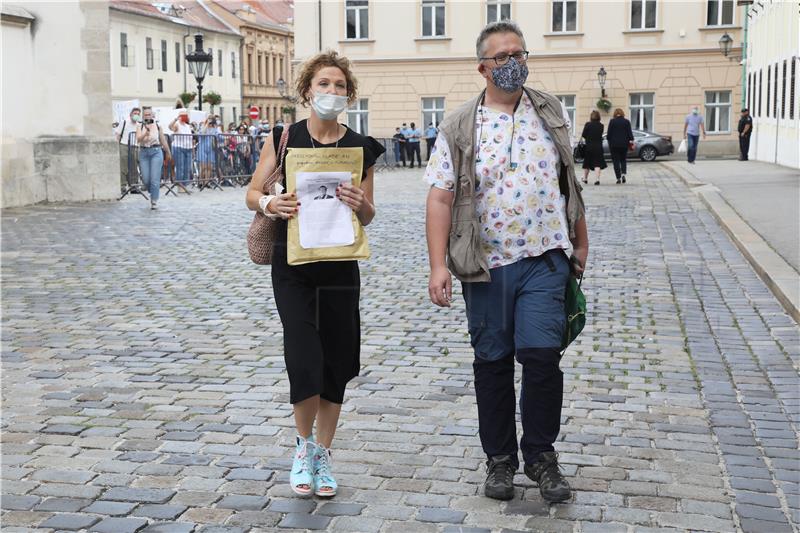 Prosvjed studenata Filozofskok fakulteta ispred Vlade RH