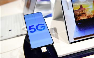 BRITAIN CHINA 5G NETWROK HUAWEI