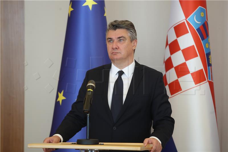 Milanović dao mandat Plenkoviću