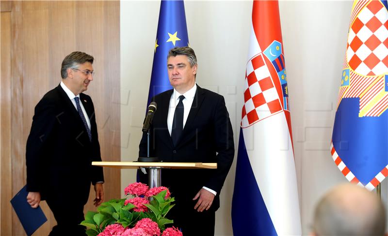 Milanović dao mandat Plenkoviću