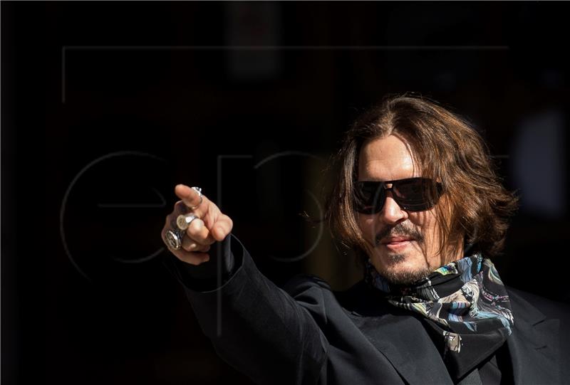 BRITAIN PEOPLE DEPP TRIAL