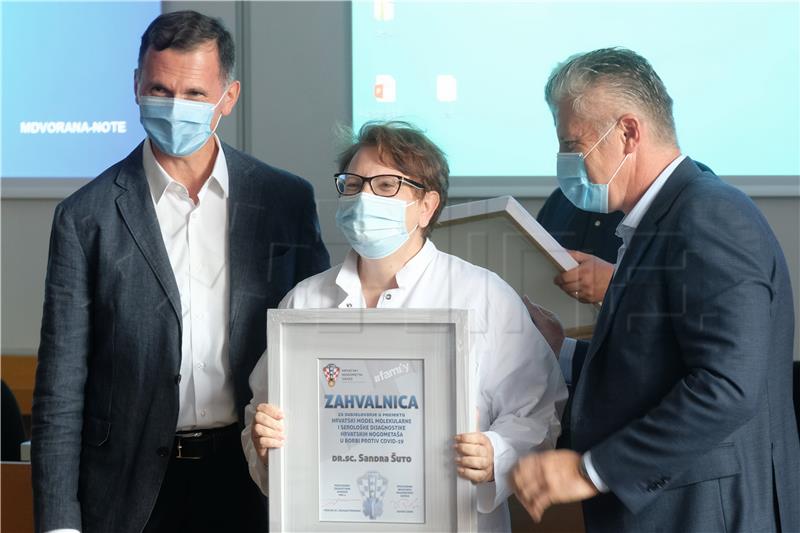 Davor Šuker donirao medicinski uređaj NZ "Dr. Andrija Štampar"