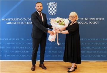 Primopredaja dužnosti u resoru obitelji i socijalne politike