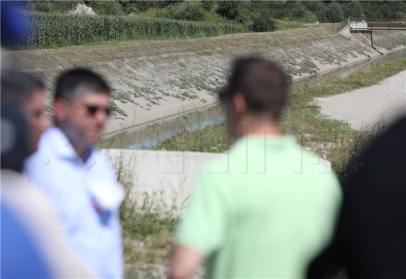 Direktor Vodoopskrbe i odvodnje d.o.o. Marin Galijot dao izjavu za medije