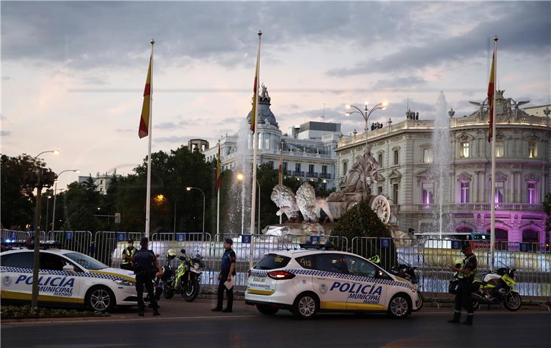 Nove mjere protiv koronavirusa u Grčkoj i Madridu