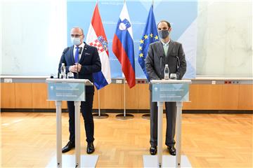 Tiskovna konferencija hrvatskog i slovenskog ministra vanjskih poslova