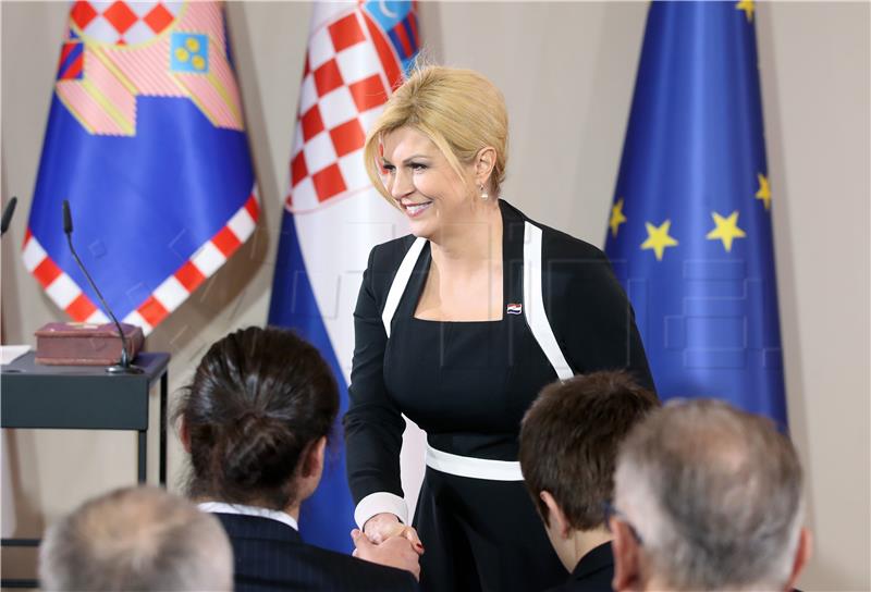 Članica MOO-a Kolinda Grabar Kitarović u posjetu HOO-u