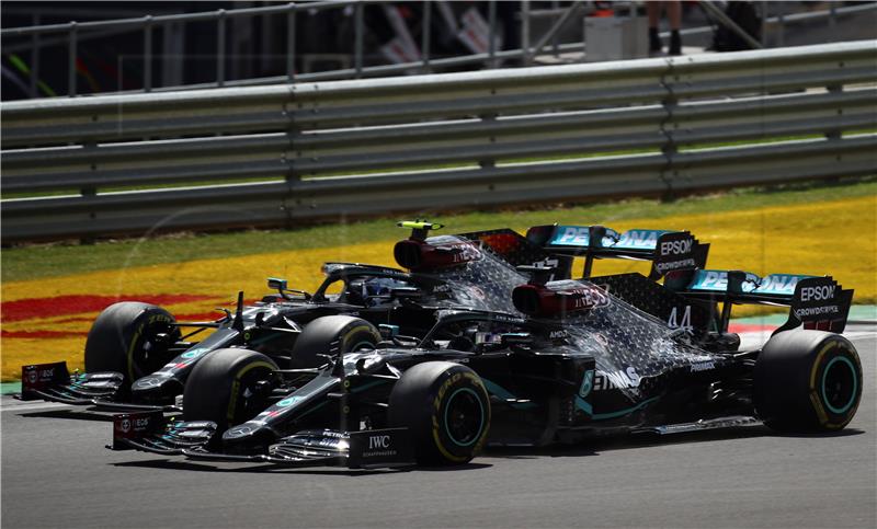 F1: Hamilton do pobjede s probušenom gumom