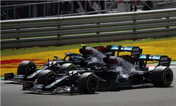 F1: Hamilton do pobjede s probušenom gumom