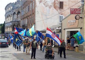 U Puli i Rijeci mimohod branitelja u povodu Dana pobjede 