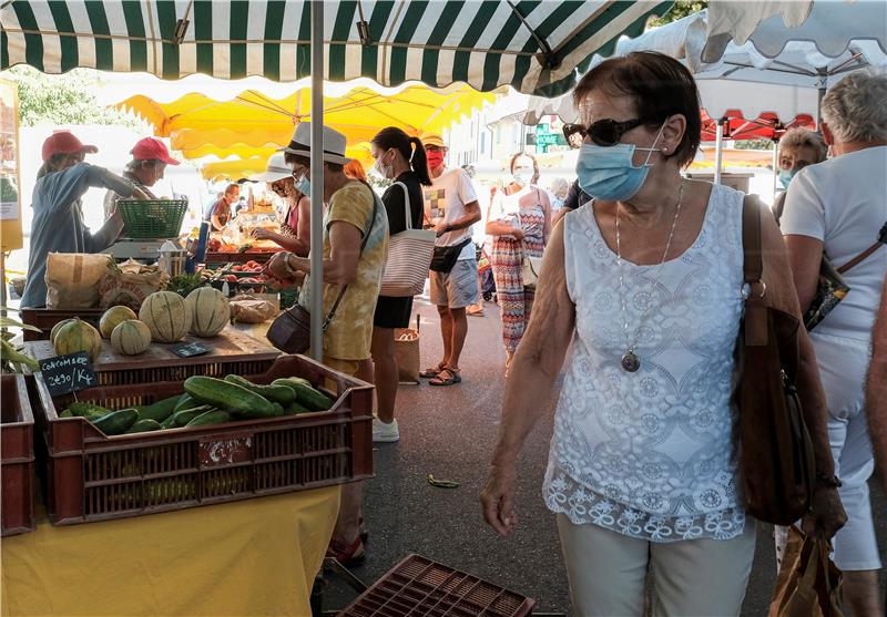 Najveći broj dnevno zaraženih u Francuskoj od kraja svibnja