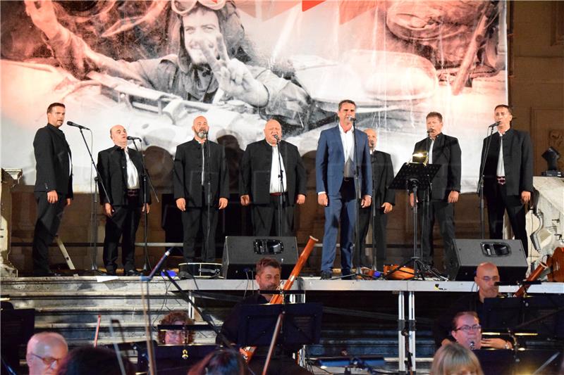 Dubrovnik - Koncert povodom Dana pobjede pred crkvom sv. Vlaha