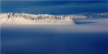 (FILE) CANADA ARCTIC ICE SHELF