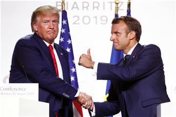 Trump i Macron razgovarali o slanju pomoći Libanonu - Bijela kuća