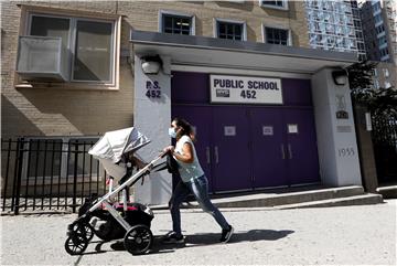 USA NEW YORK CITY SCHOOLS REOPENING