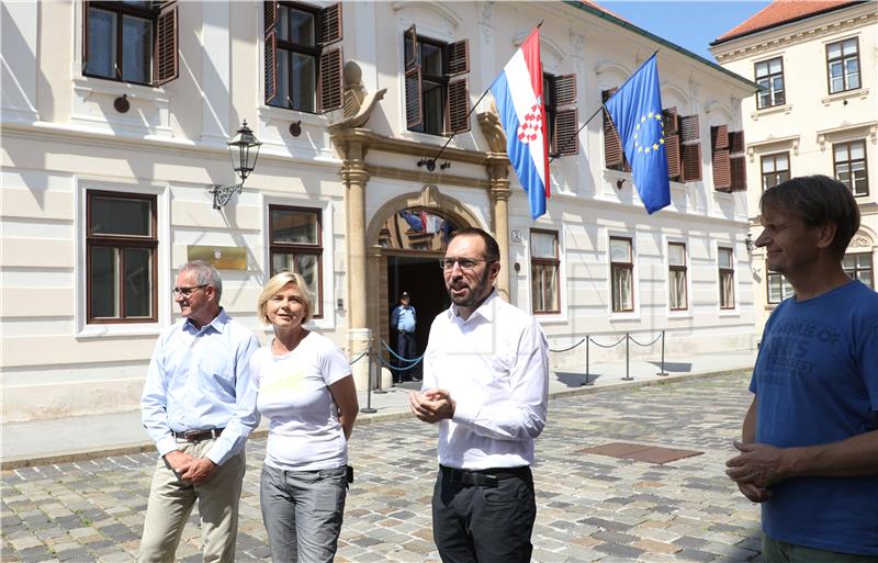 Konferencija za medije platforme Možemo!