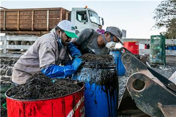 MAURITIUS OIL SPILL