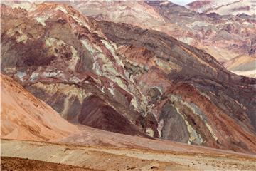 (FILE) USA DEATH VALLEY HOTTEST TEMPERATURE