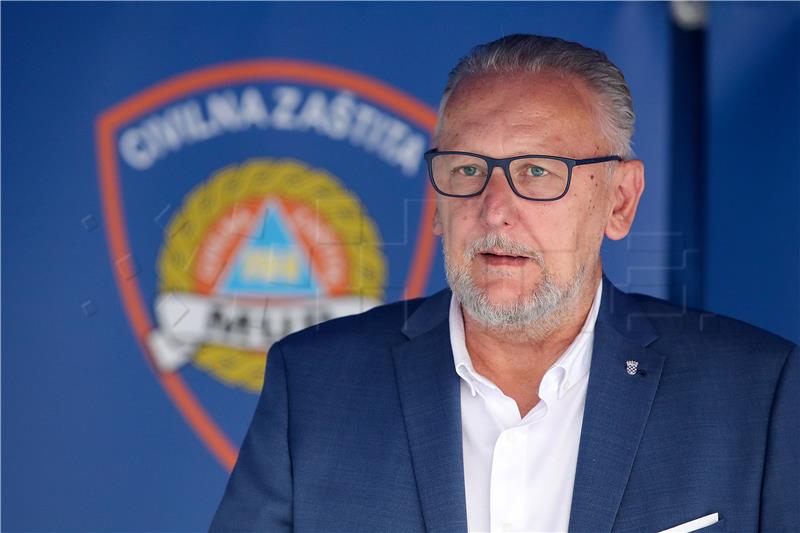 Bozinovic: Decision on mandatory masks in the open still not made