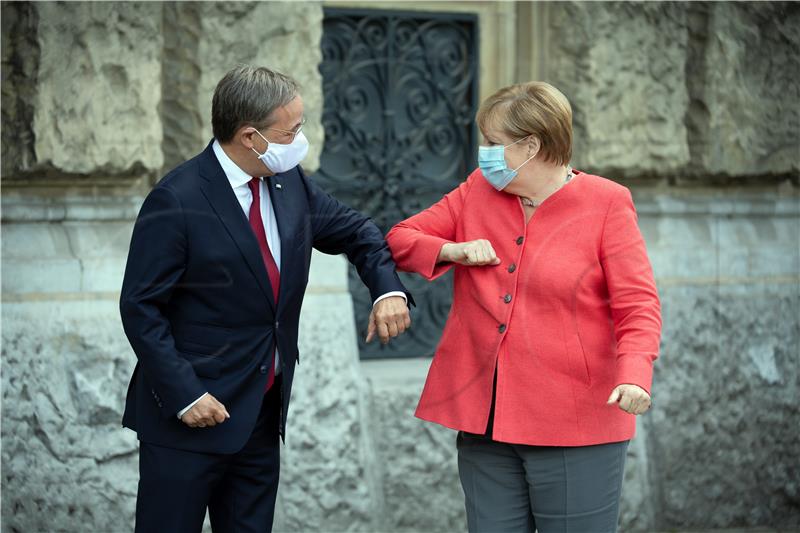 GERMANY REGIONAL CABINET MEETING MERKEL