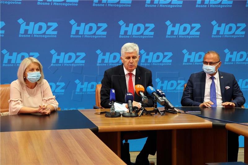 Grlić-Radman u Mostaru na 30 obljetnici utemeljenja HDZ-a BiH