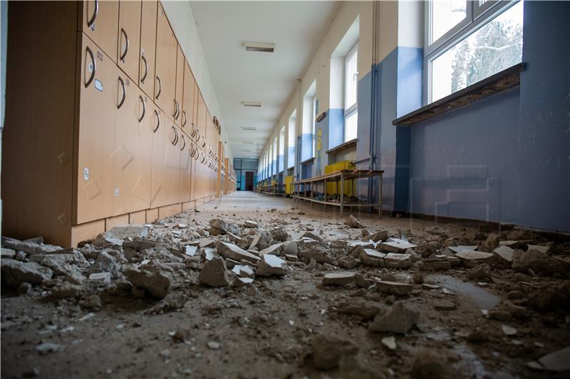 Students from 13 Zagreb school buildings to be relocated to other sites this fall 