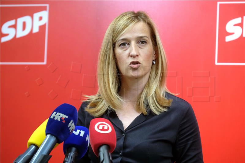 Mirela Ahmetović najavila kandidaturu za predsjednicu SDP-a