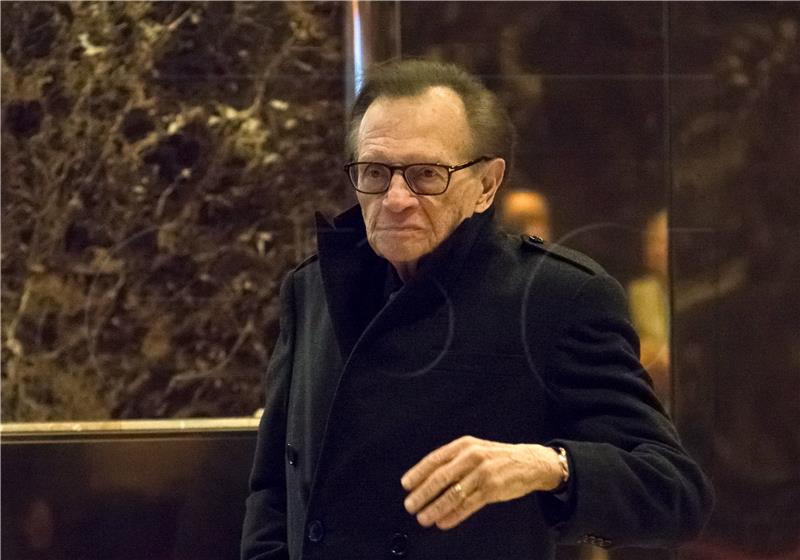 (FILE) USA PEOPLE LARRY KING