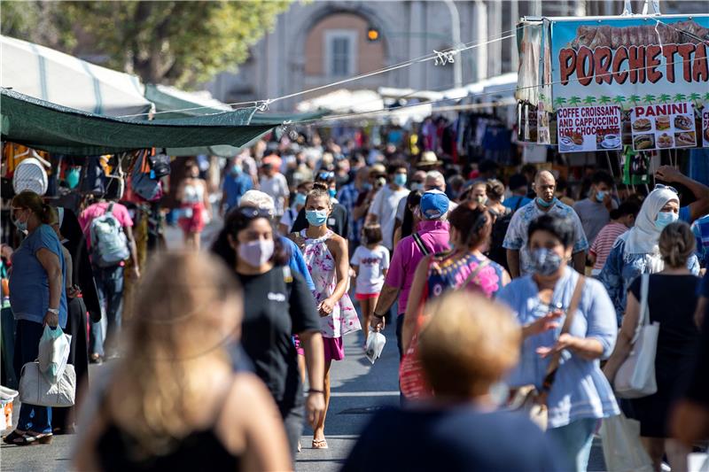 Italija zabilježila novih 1.210 zaraza, najviše u tri mjeseca