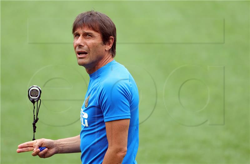 Conte ostaje trener Intera