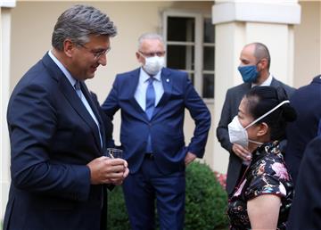 Plenkovic discusses cooperation, ethnic minorities in Croatia with diplomatic corps