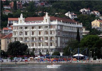  Opatija: Liburnia Riviera Hoteli donirali 1,3 milijuna kuna Nastavnom zavodu