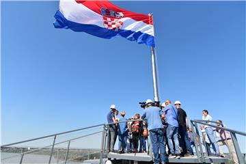 Gradonačelnik Penava obišao radove na vodotornju