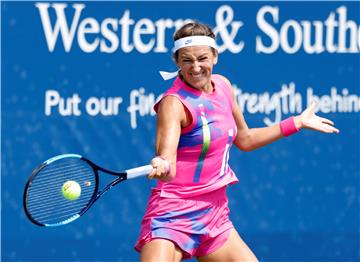 WTA Western and Southern Open: Osaka predala finale, naslov za Azarenku