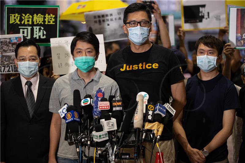 Policija u Hong Kongu rastjerala prosvjednike na godišnjicu grube represije