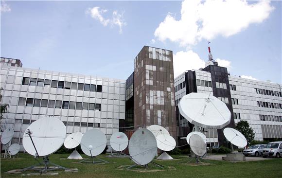 Gov't asks public broadcaster to once again televise School Programme