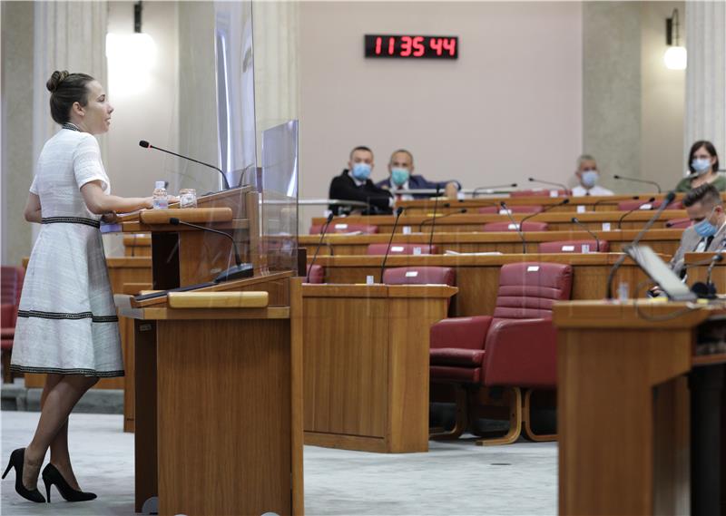 Opposition says Zagreb reconstruction bill unworkable, not ambitious