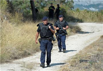 Pravosudnim policajcima u Splitu pobjegao pritvorenik