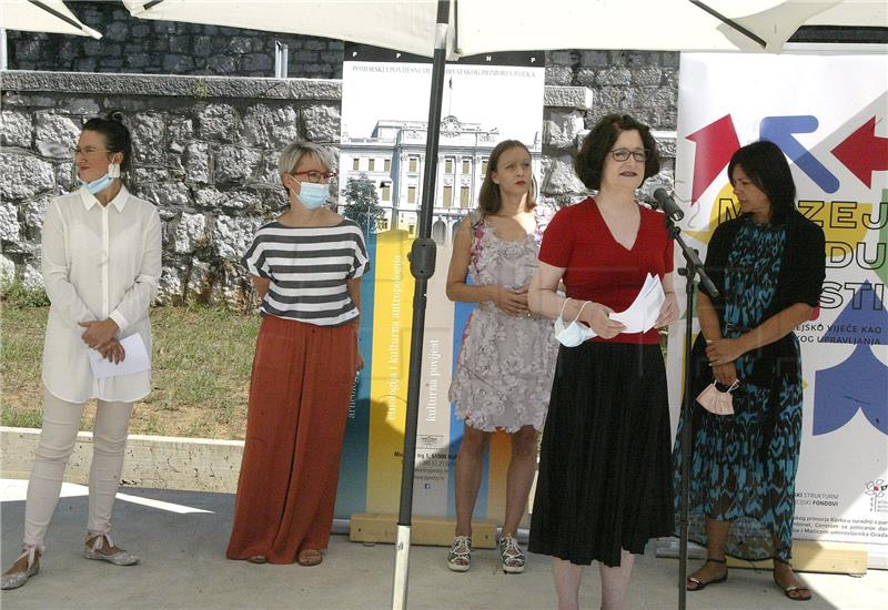 Otvorena izložba izložaka prve Civilne muzejske zbirke u Hrvatskoj