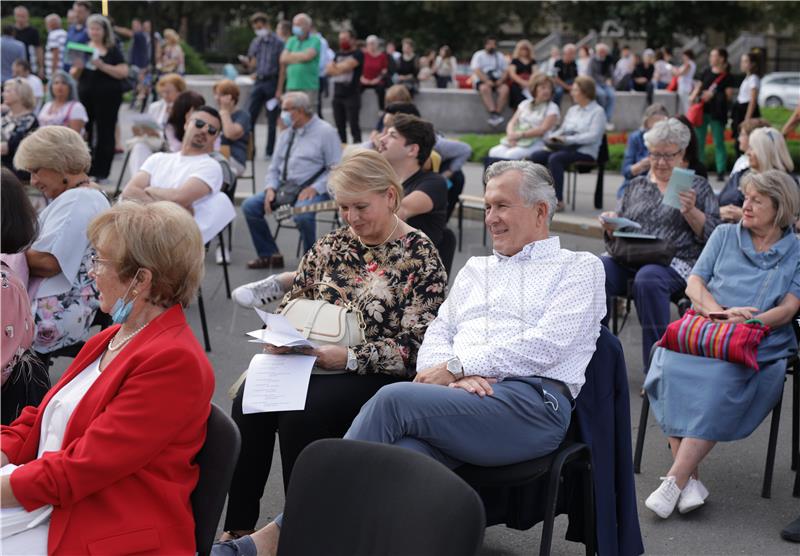 Ljetne večeri HNK u Zagrebu