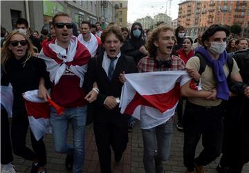 Minsk: Maskirani tajni agenti privodili studente prosvjednike