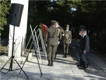 Milanović i Pahor na komemoraciji žrtvama logora Kampor